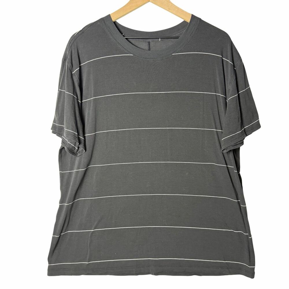 Lululemon All Yours Tee Black White Stripe Relaxed Fit Women’s size 10/12